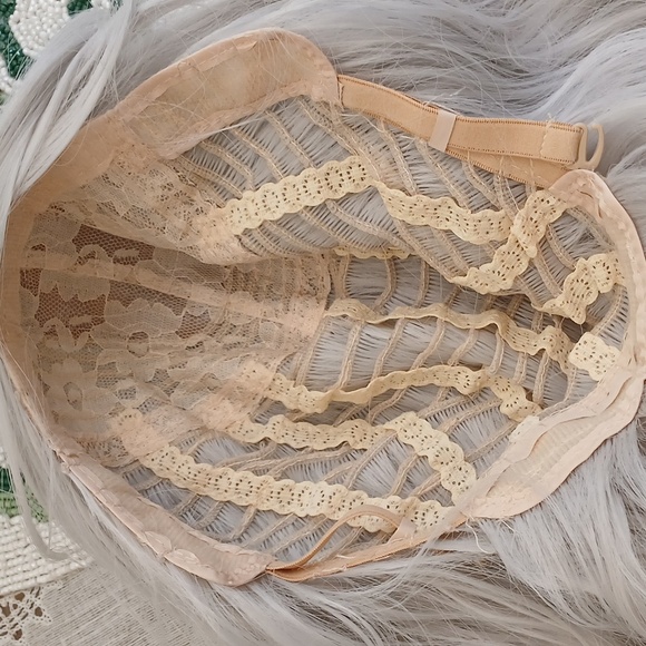 Elegant Silver Women's Wig - Picture 4 of 5